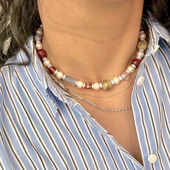 Custom pearl and glass bead choker - Picture 2 of 2